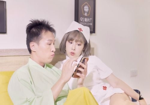 คลิปร้อนเกี่ยวกับ Dr. Minh Hung และผู้ป่วยที่สวยงาม Ly Nana