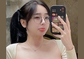 คลิปเซ็กซี่ของ Hoa Hoa รั่วไหลออกมาบนเครือข่ายสังคมออนไลน์