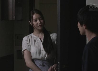 สาวร้อนกรีดร้องในตอนกลางคืนทำให้ความไม่ปลอดภัยของเพื่อนบ้าน