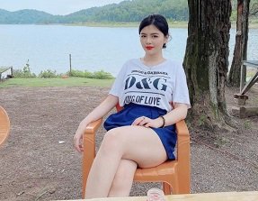 Huyen Anh เชิญแฟนของเธอให้ค้นพบอารมณ์ใหม่ในช่วงวันหยุดร้อน