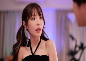 ภาพยนตร์เรื่องเพศล่าสุดของ Kana Momonogi นำช่วงเวลาที่ไม่คาดคิดของการระเหิด